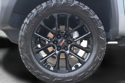 2025 GMC Sierra 1500 AT4X