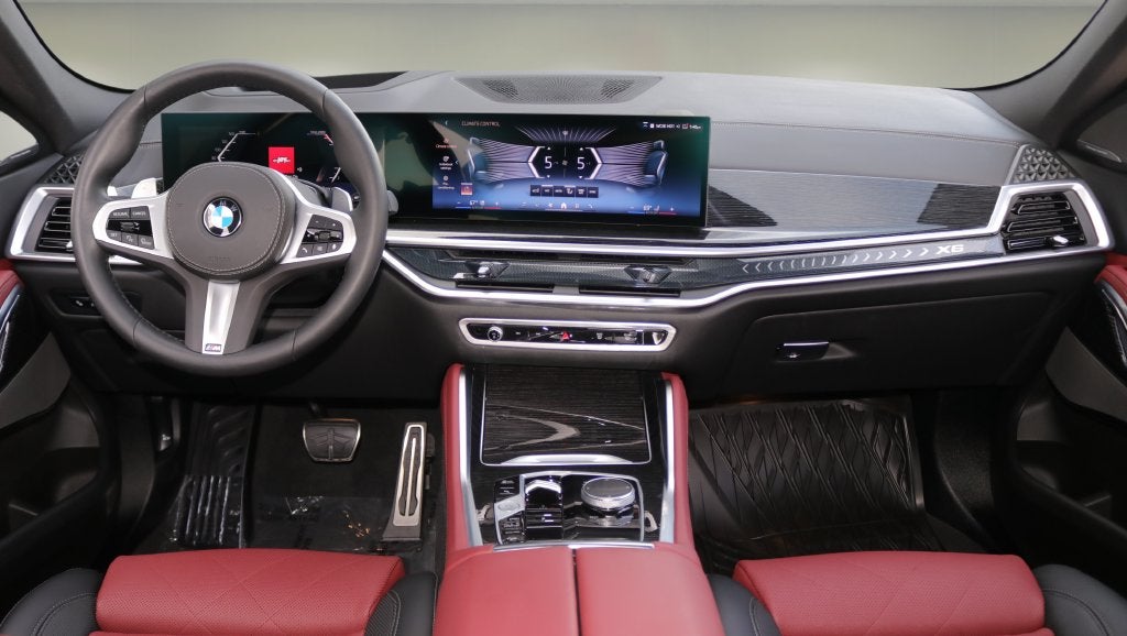 2026 BMW X6 xDrive40i