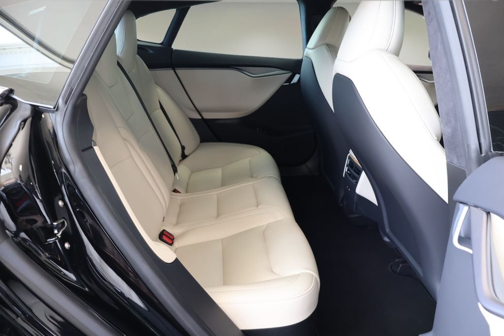 2020 Tesla Model S Base