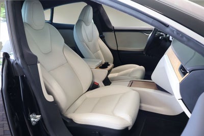2020 Tesla Model S Base
