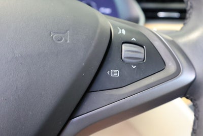 2020 Tesla Model S Base