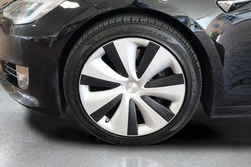 2020 Tesla Model S Base