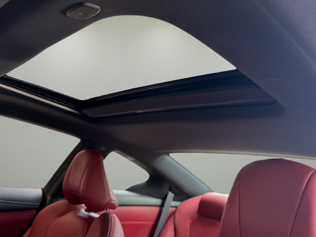 2018 INFINITI Q60 Red Sport 400
