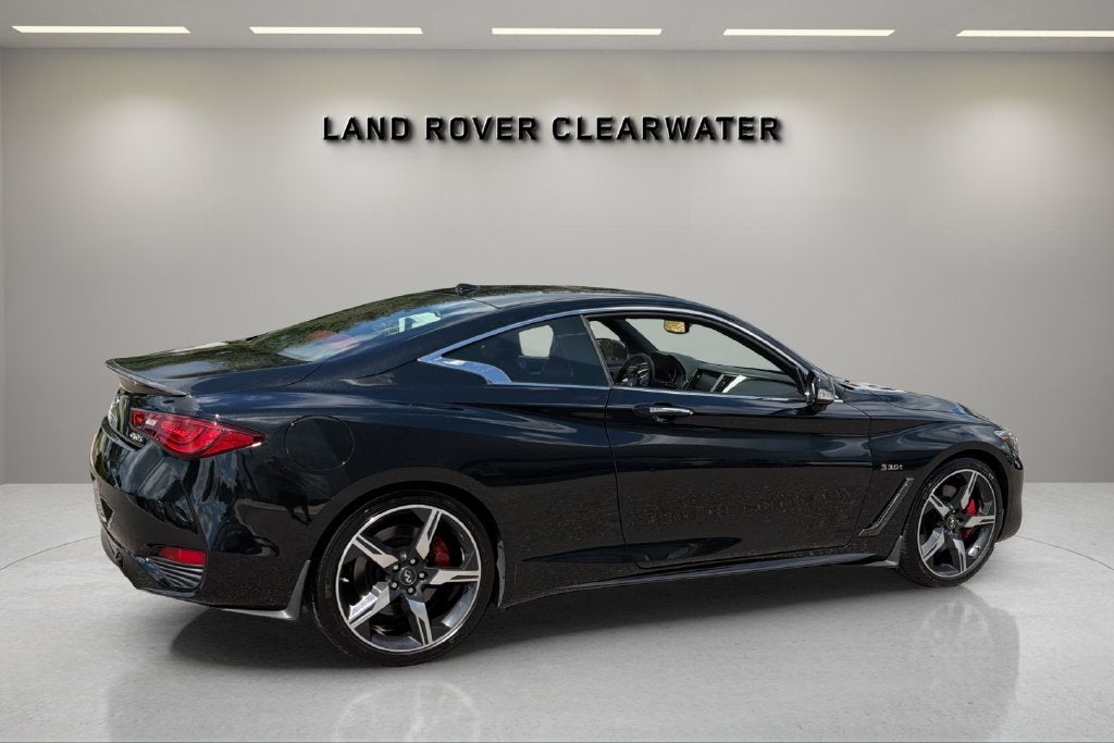 2018 INFINITI Q60 Red Sport 400