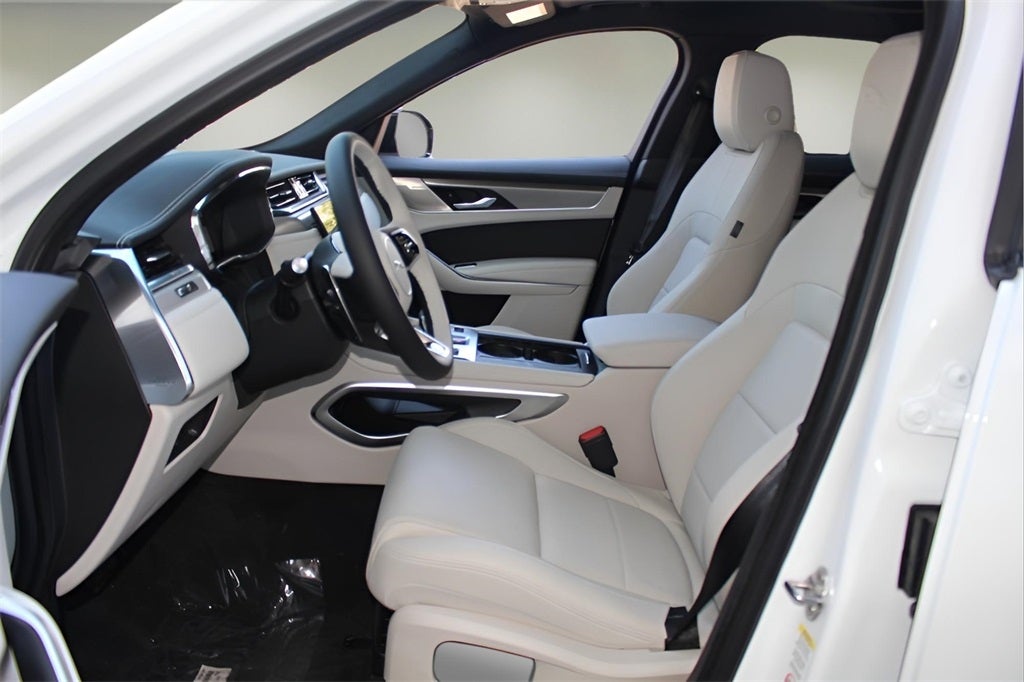 2026 Jaguar F-PACE P250 R-Dynamic S