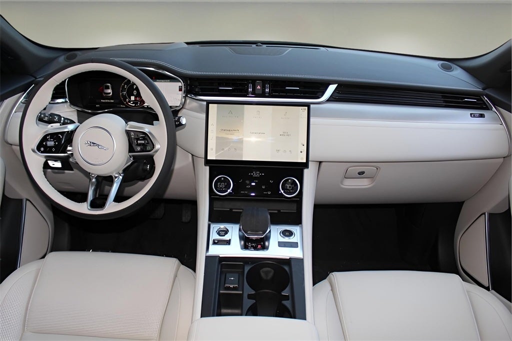 2026 Jaguar F-PACE P250 R-Dynamic S