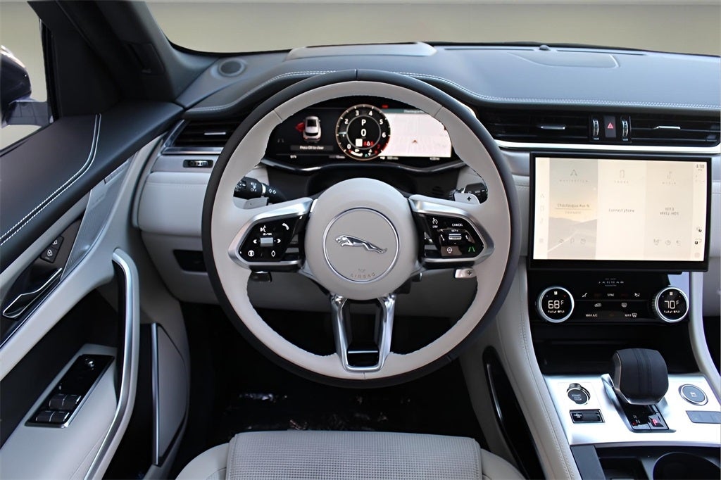 2026 Jaguar F-PACE P250 R-Dynamic S