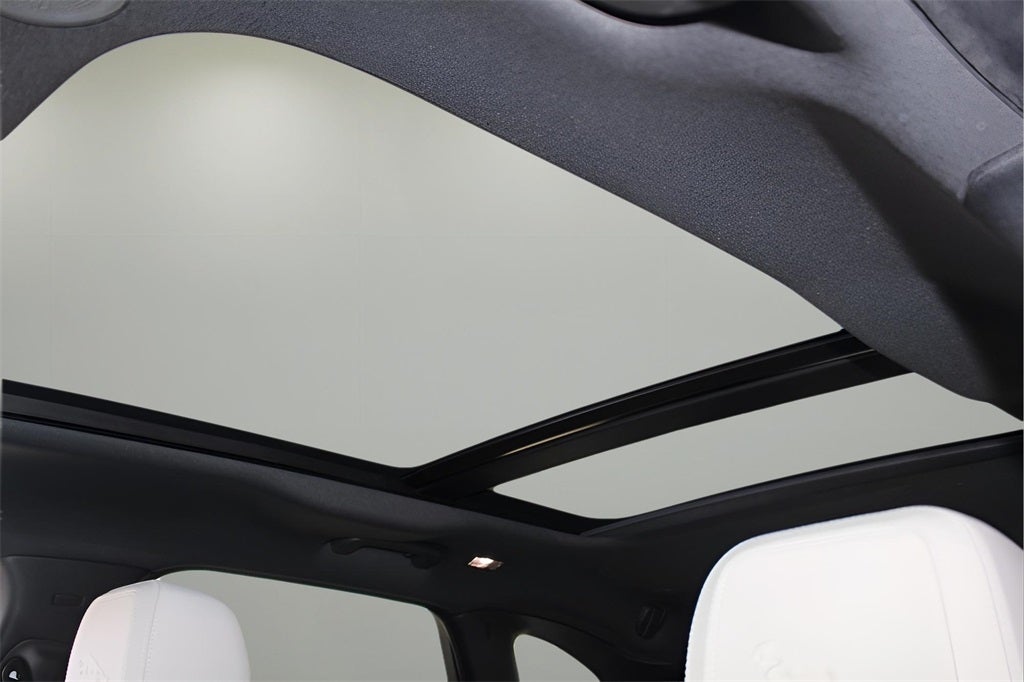 2026 Jaguar F-PACE P250 R-Dynamic S