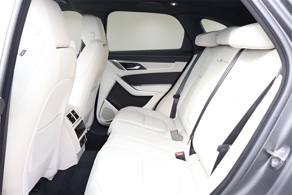 2026 Jaguar F-PACE P250 R-Dynamic S