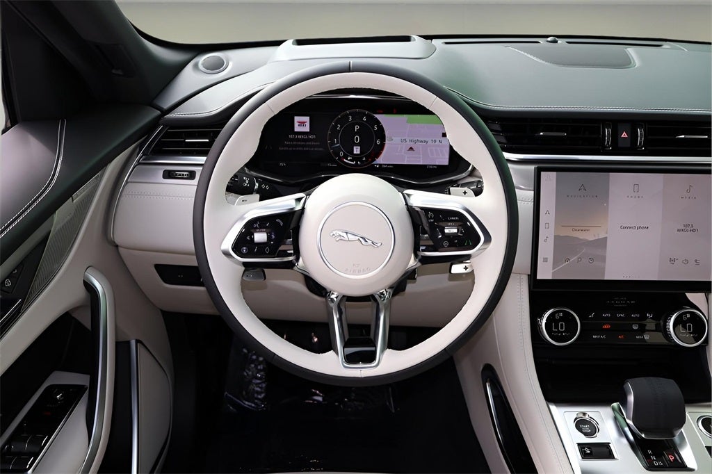 2026 Jaguar F-PACE P250 R-Dynamic S