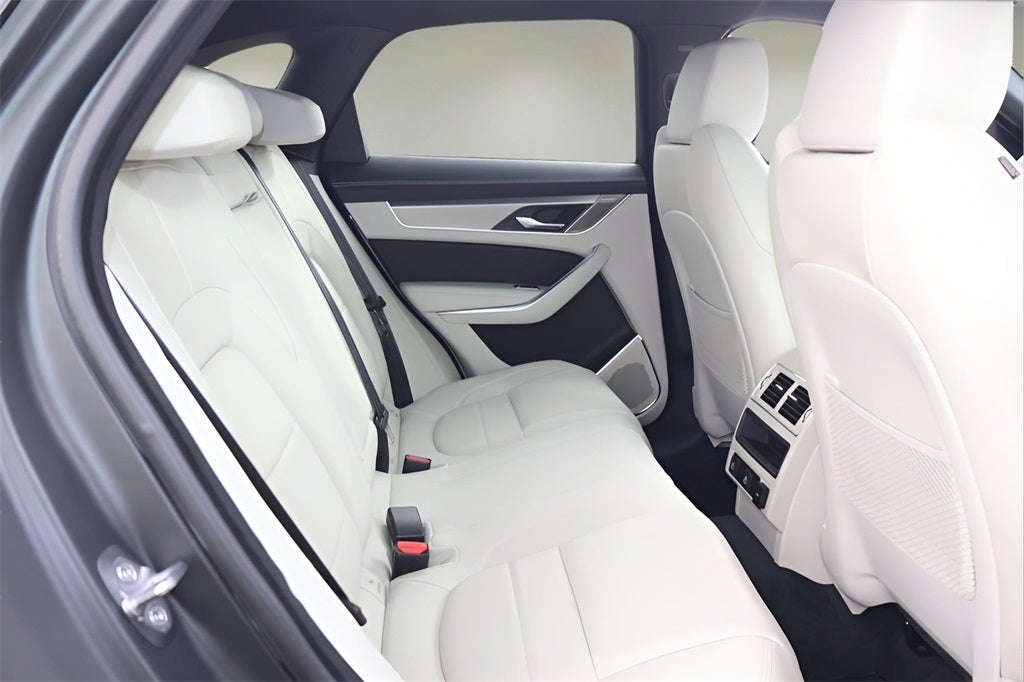 2026 Jaguar F-PACE P250 R-Dynamic S