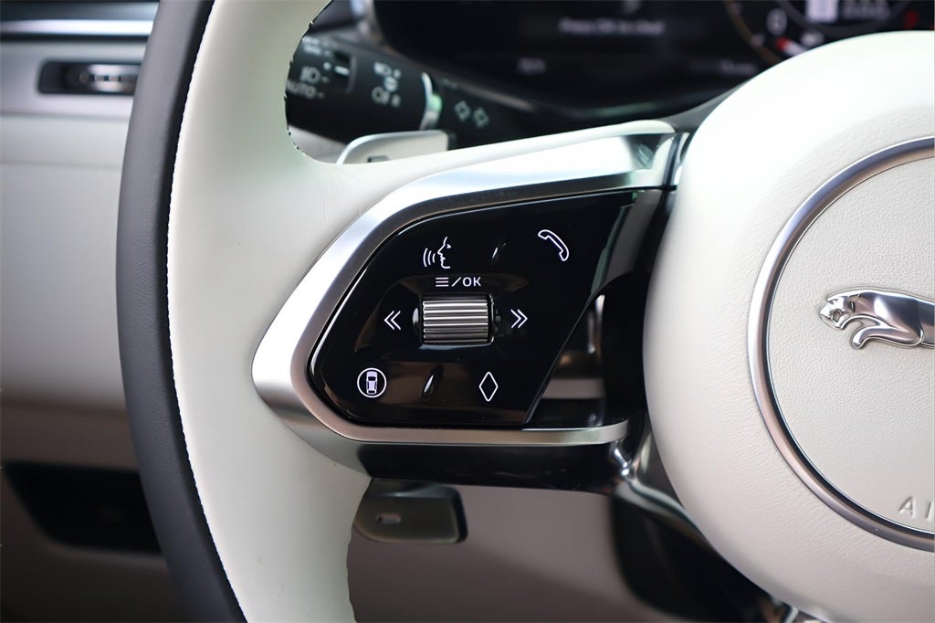 2026 Jaguar F-PACE P250 R-Dynamic S