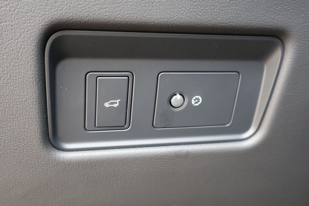 2026 Jaguar F-PACE P250 R-Dynamic S