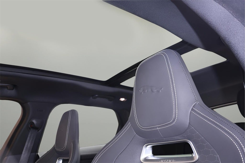 2026 Jaguar F-PACE P250 R-Dynamic S