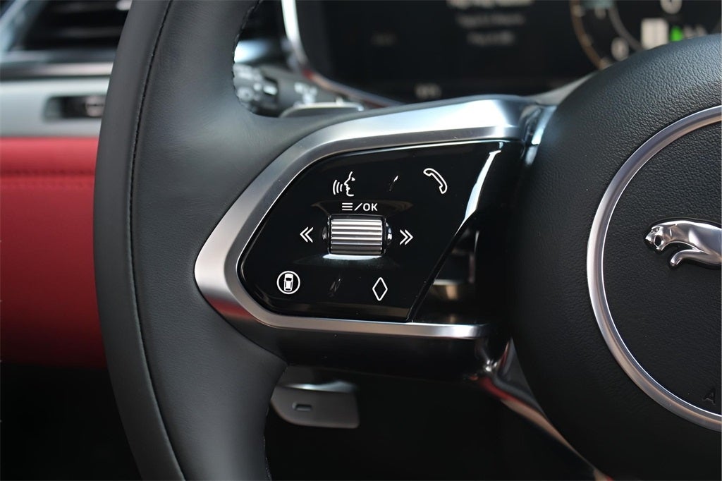 2026 Jaguar F-PACE P250 R-Dynamic S