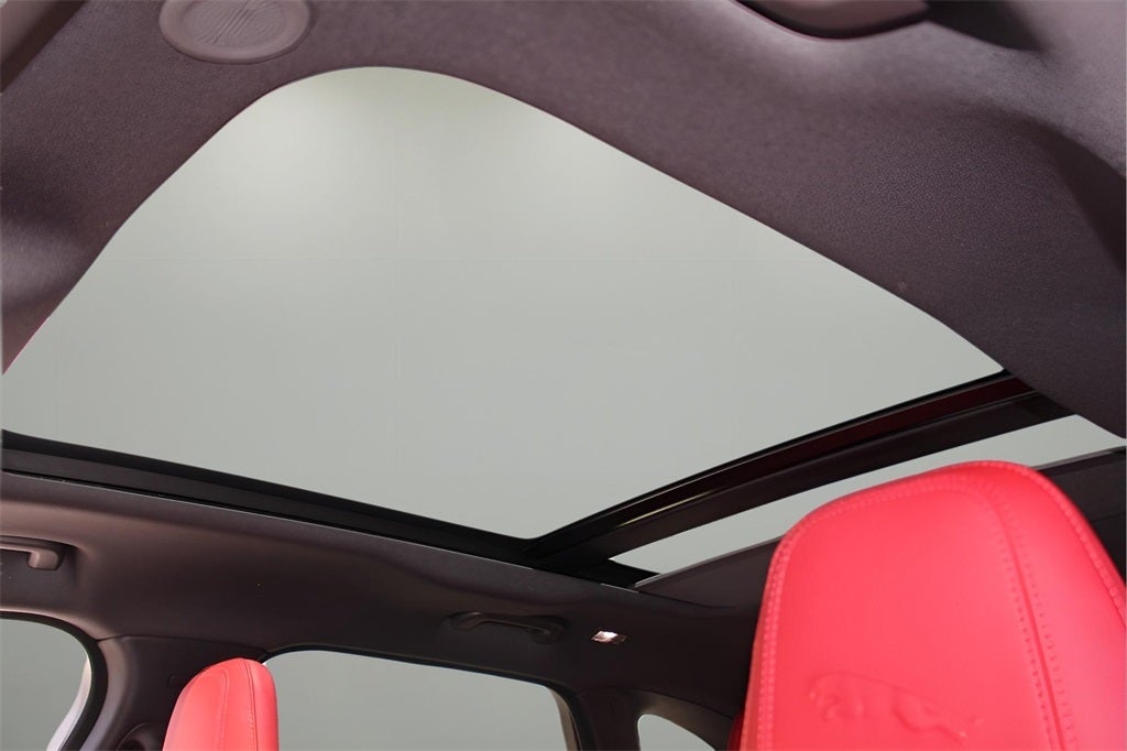 2026 Jaguar F-PACE P250 R-Dynamic S