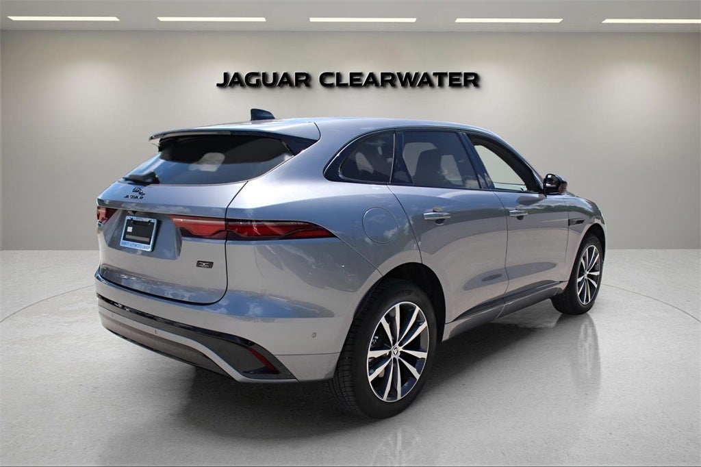 2026 Jaguar F-PACE P250 R-Dynamic S