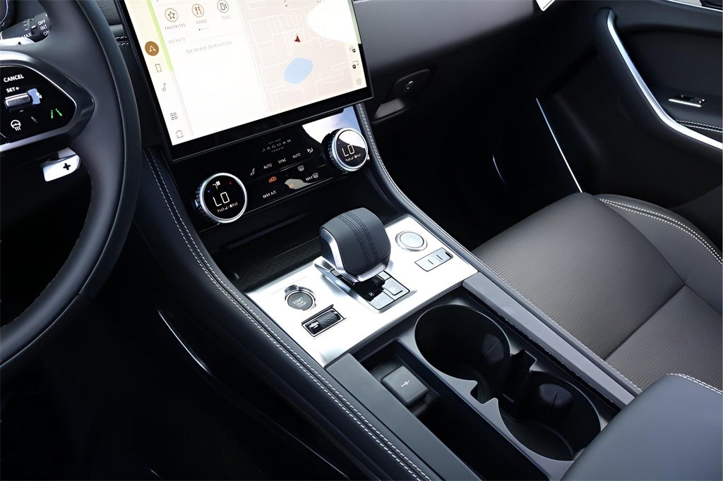 2026 Jaguar F-PACE P250 R-Dynamic S