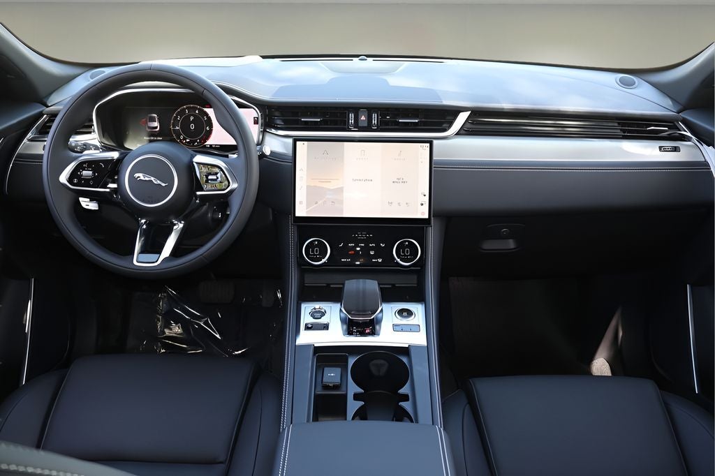 2026 Jaguar F-PACE P250 R-Dynamic S