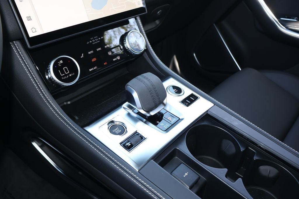 2026 Jaguar F-PACE P250 R-Dynamic S