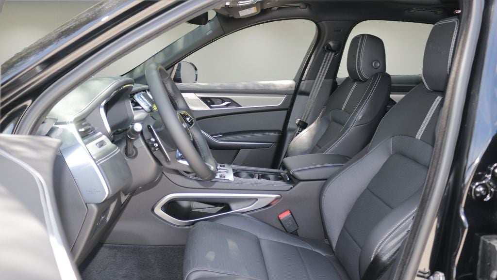 2026 Jaguar F-PACE P250 R-Dynamic S