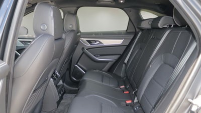 2026 Jaguar F-PACE P250 R-Dynamic S