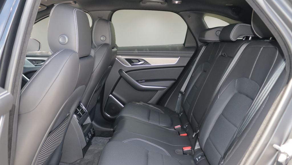 2026 Jaguar F-PACE P250 R-Dynamic S