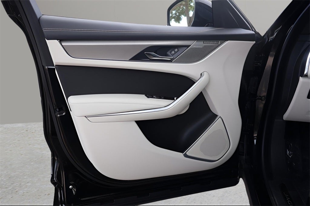 2026 Jaguar F-PACE P250 R-Dynamic S