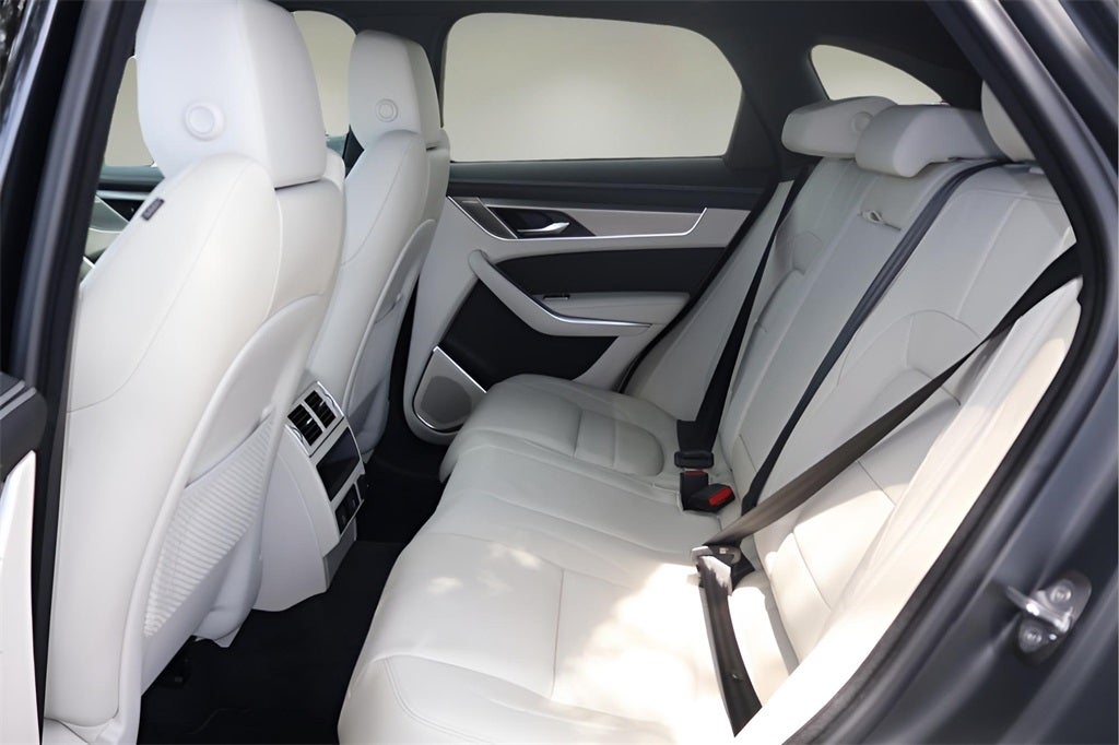 2026 Jaguar F-PACE P250 R-Dynamic S