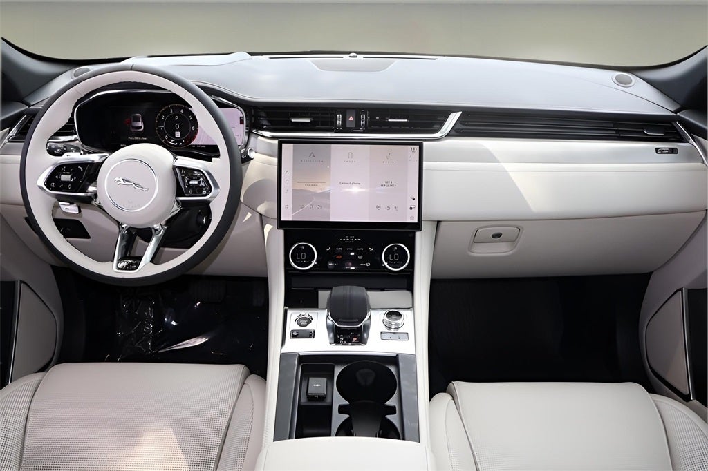 2026 Jaguar F-PACE P250 R-Dynamic S