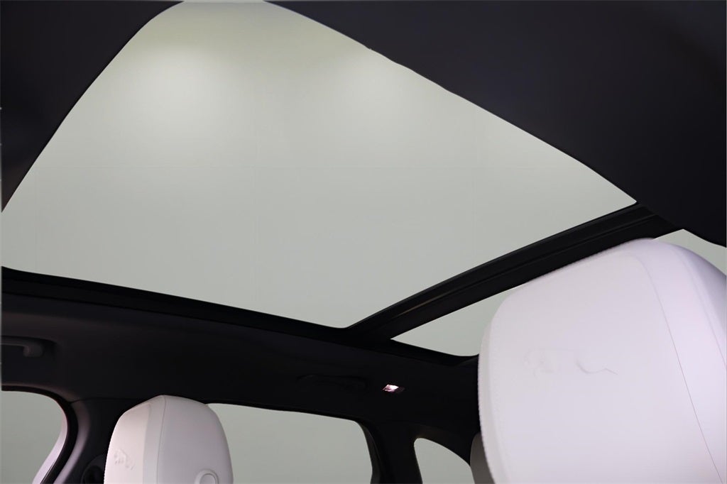 2026 Jaguar F-PACE P250 R-Dynamic S