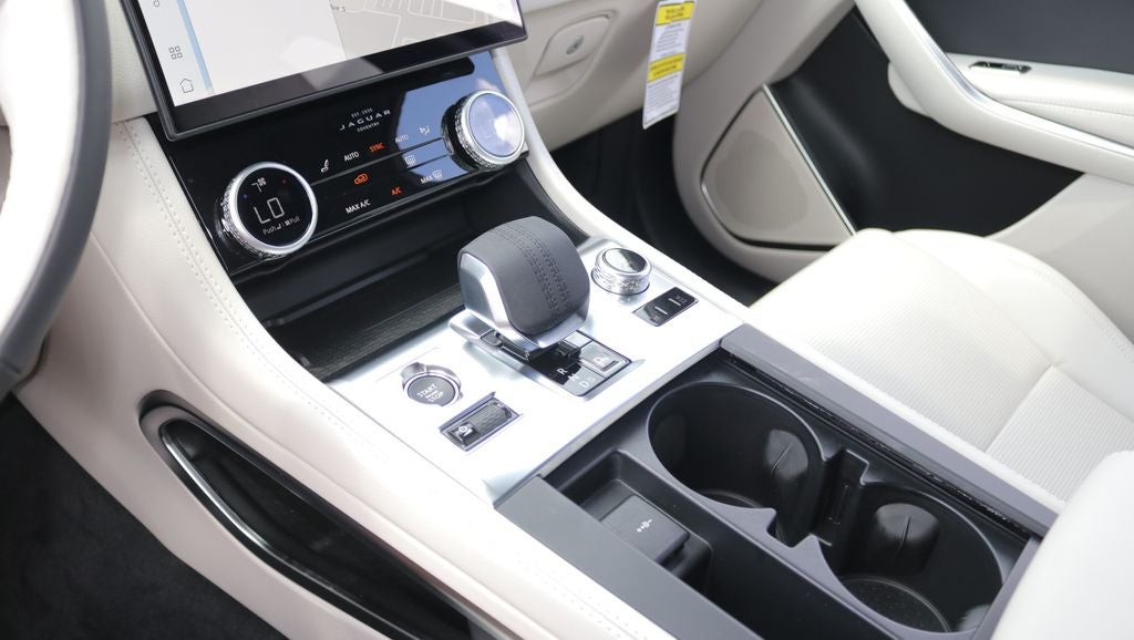 2026 Jaguar F-PACE P250 R-Dynamic S