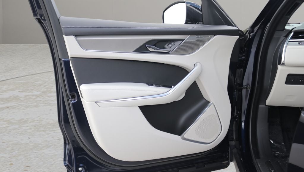 2026 Jaguar F-PACE P250 R-Dynamic S