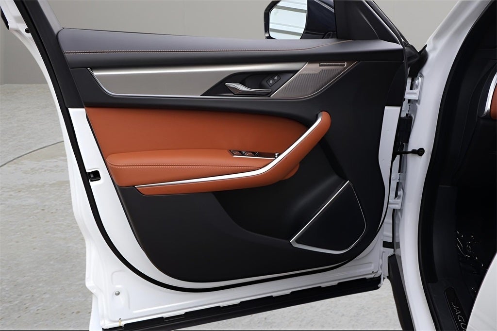 2026 Jaguar F-PACE P250 R-Dynamic S