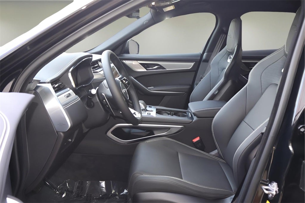2026 Jaguar F-PACE P250 R-Dynamic S