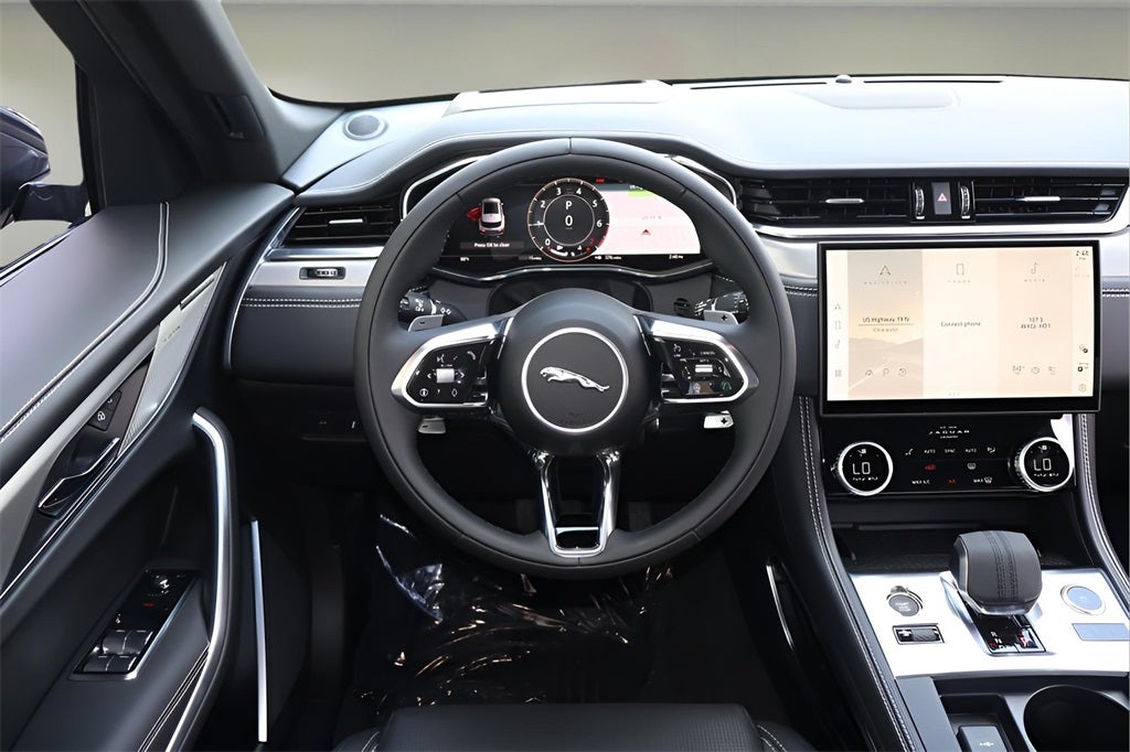 2026 Jaguar F-PACE P250 R-Dynamic S