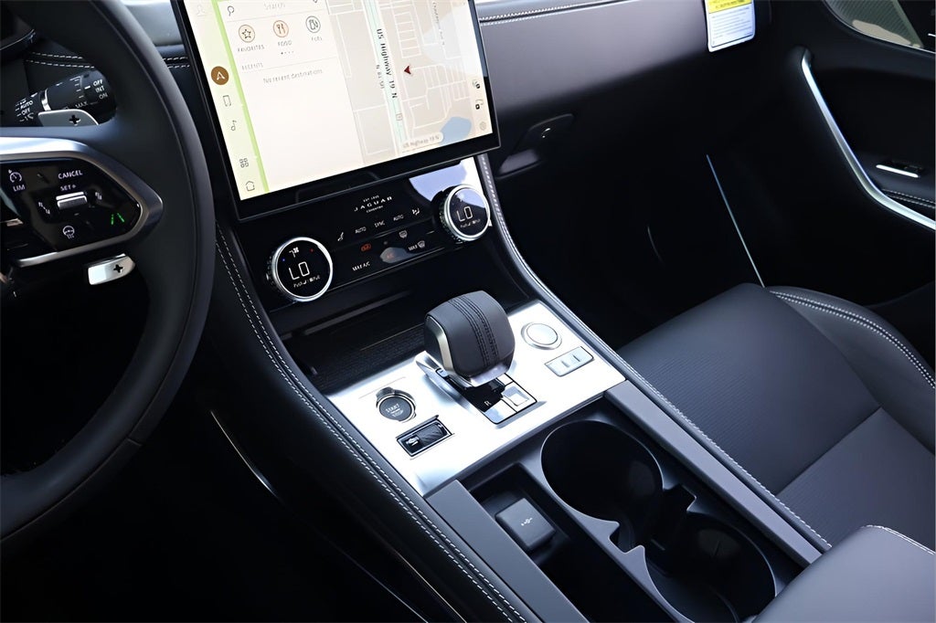 2026 Jaguar F-PACE P250 R-Dynamic S