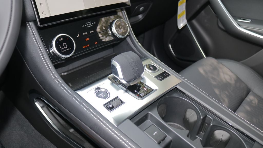 2026 Jaguar F-PACE P250 R-Dynamic S