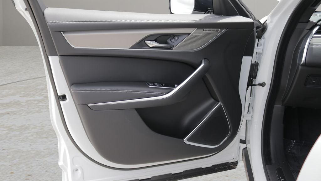 2026 Jaguar F-PACE P250 R-Dynamic S