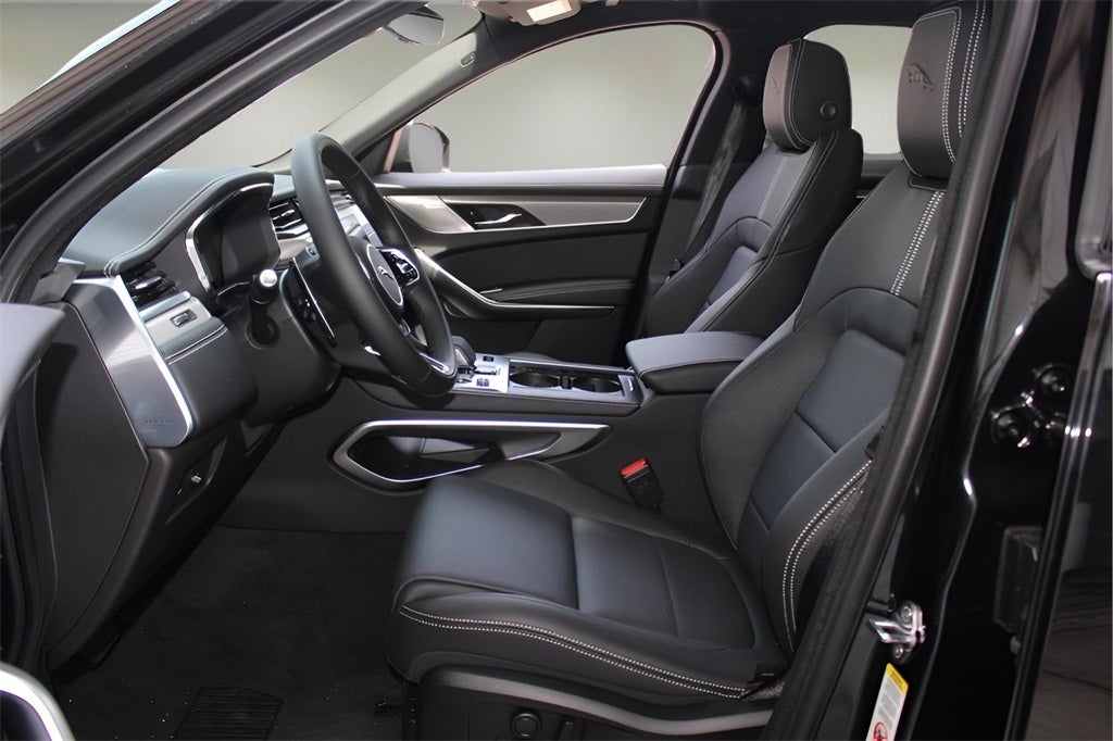 2026 Jaguar F-PACE P250 R-Dynamic S