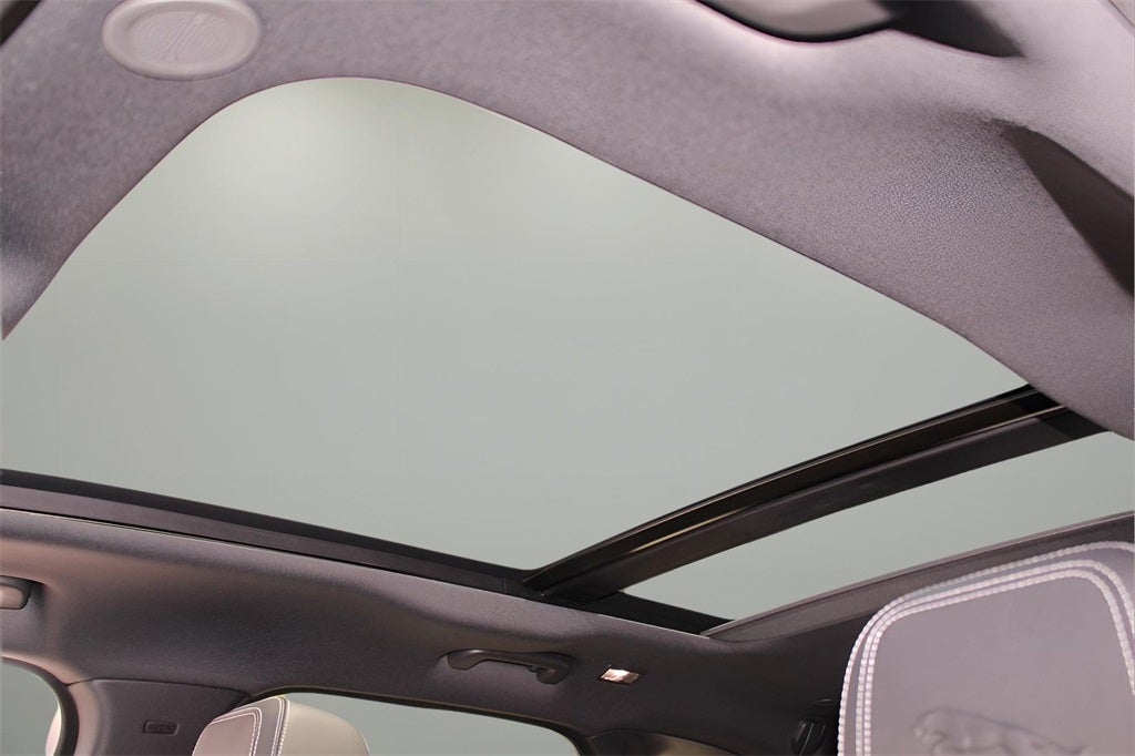 2026 Jaguar F-PACE P250 R-Dynamic S