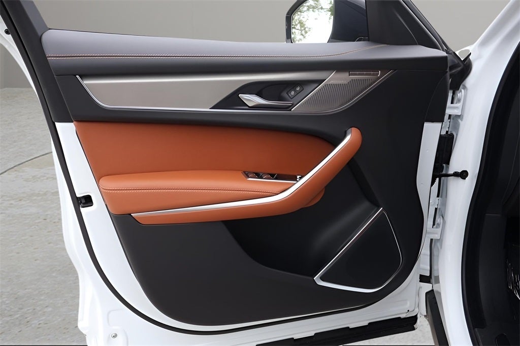 2026 Jaguar F-PACE P400 R-Dynamic S