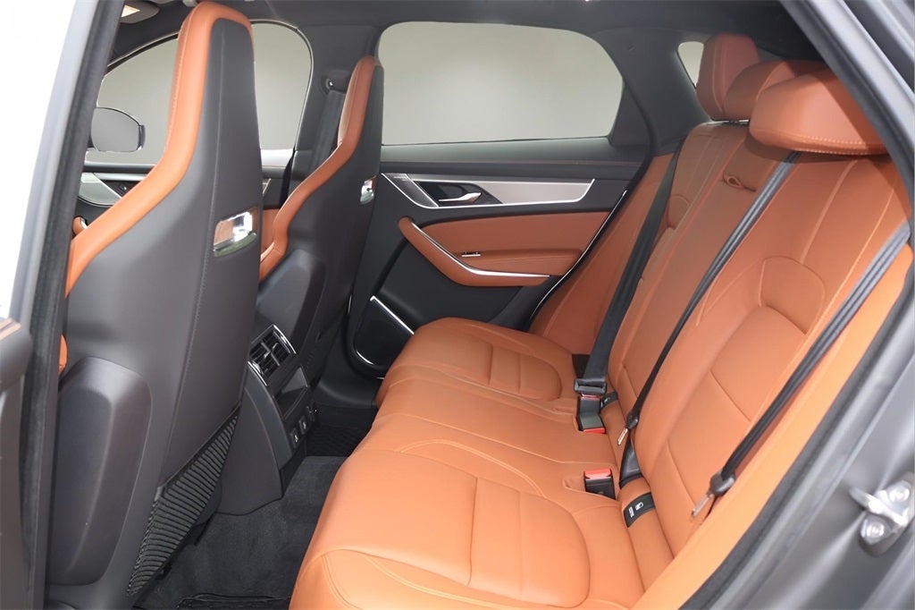 2026 Jaguar F-PACE P400 R-Dynamic S