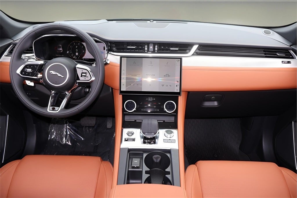 2026 Jaguar F-PACE P400 R-Dynamic S