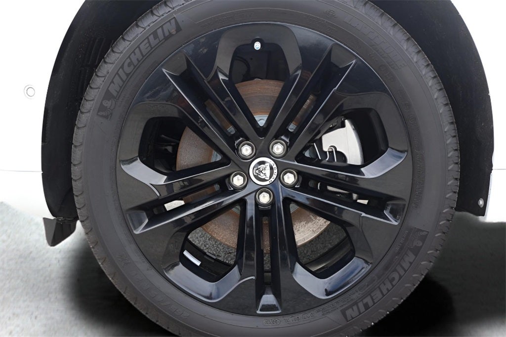 2026 Jaguar F-PACE P400 R-Dynamic S