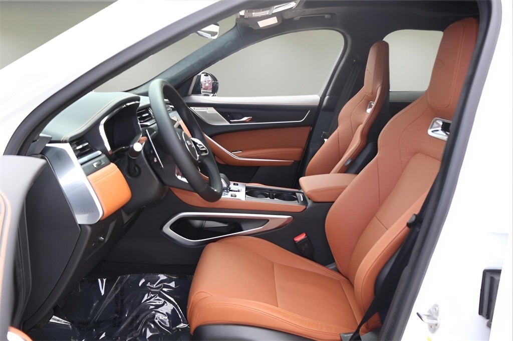 2026 Jaguar F-PACE P400 R-Dynamic S