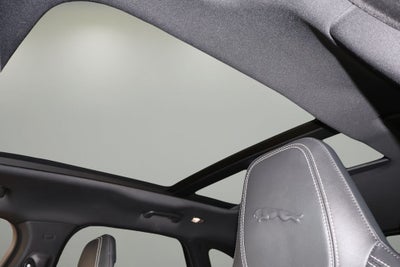 2024 Jaguar F-PACE P400 R-Dynamic S