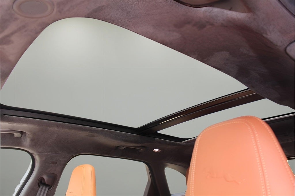 2026 Jaguar F-PACE P400 R-Dynamic S