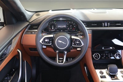 2026 Jaguar F-PACE SVR