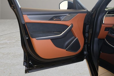 2026 Jaguar F-PACE SVR
